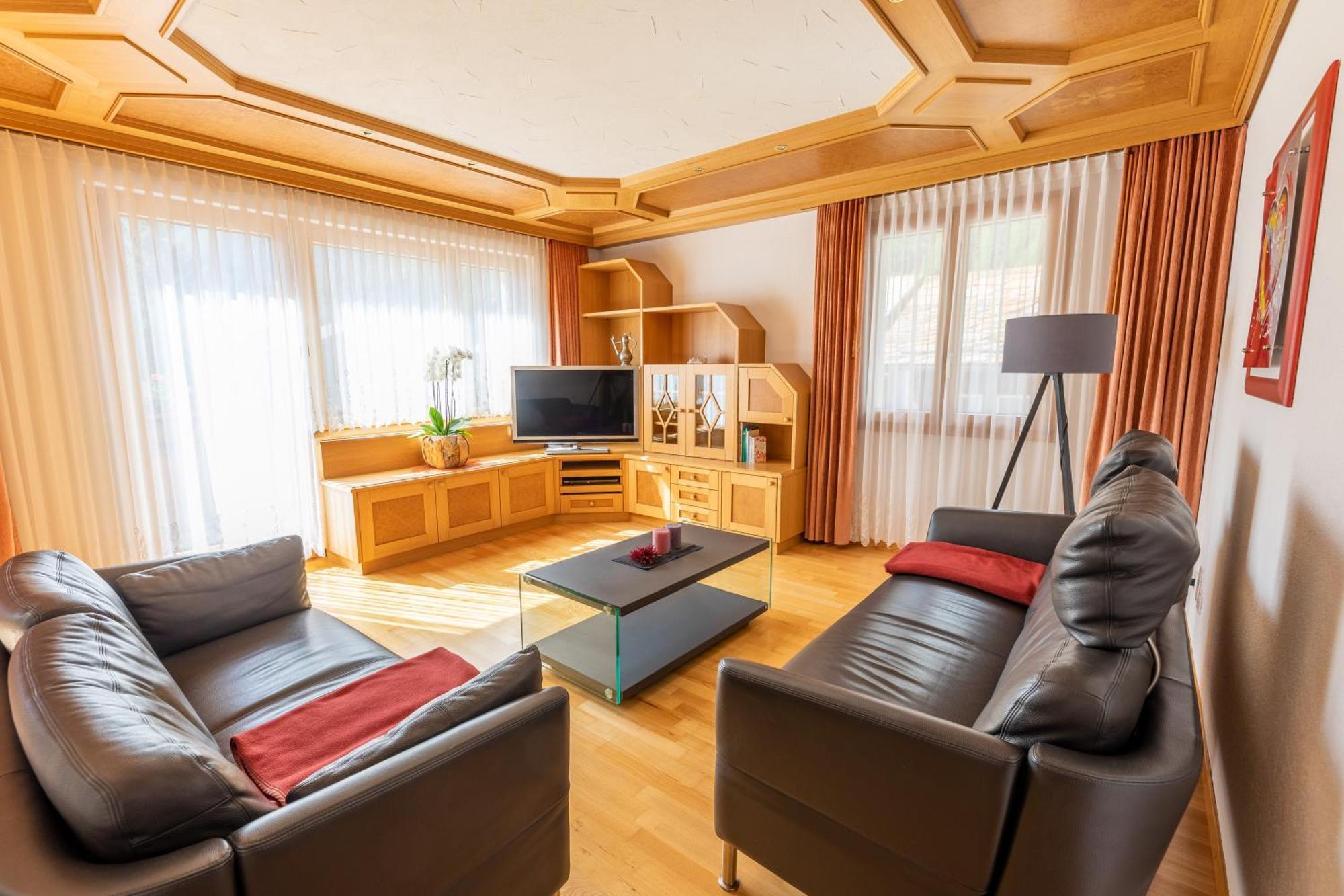 Apartments Saasunia Bilik gambar